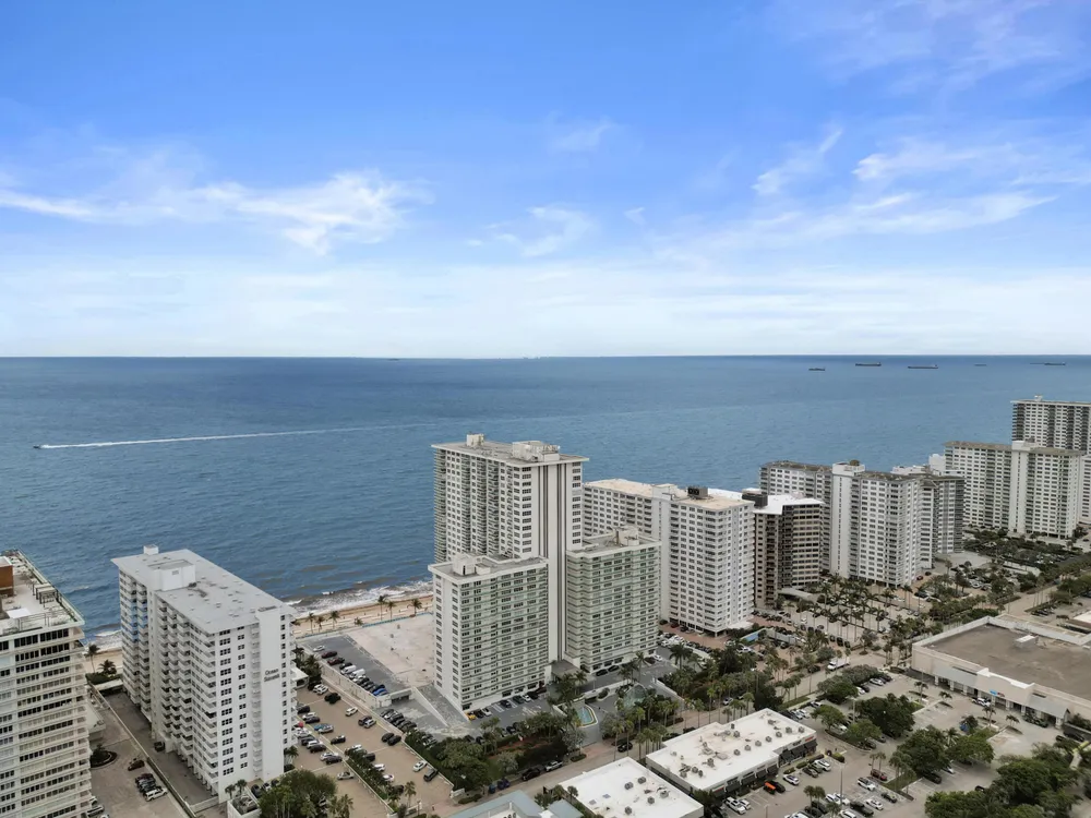 3900 Galt Ocean Dr, Fort Lauderdale, FL 33308