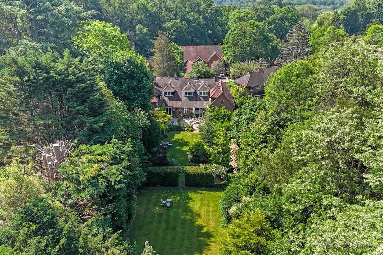 Manor Park, Chislehurst, BR7 photo 26