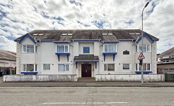 Neuadd Yr Eglwys, Glynne Road, Bangor, Gwynedd, LL57