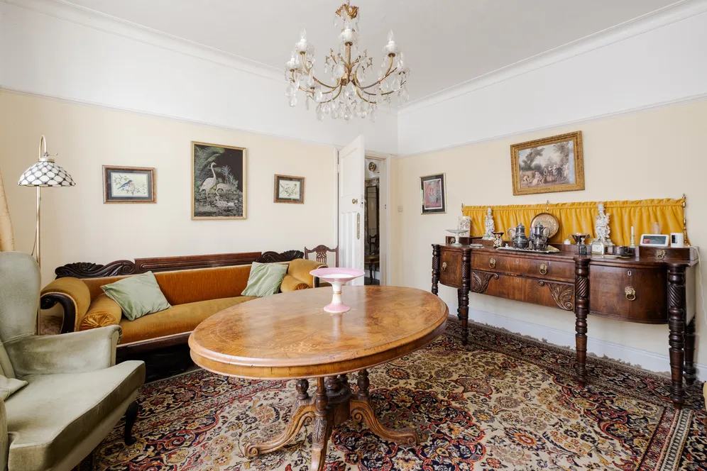 Cranley Gardens, London, N10 photo 21