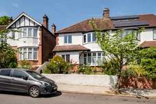 Cranley Gardens, London, N10 photo 30