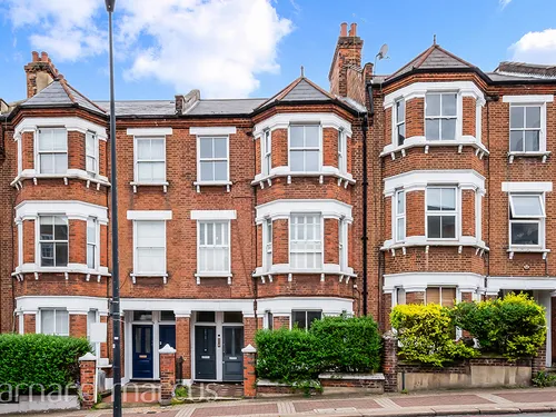 Latchmere Road, Batterseaphoto