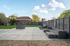 Cranbrook Drive, Esher, KT10 photo 14