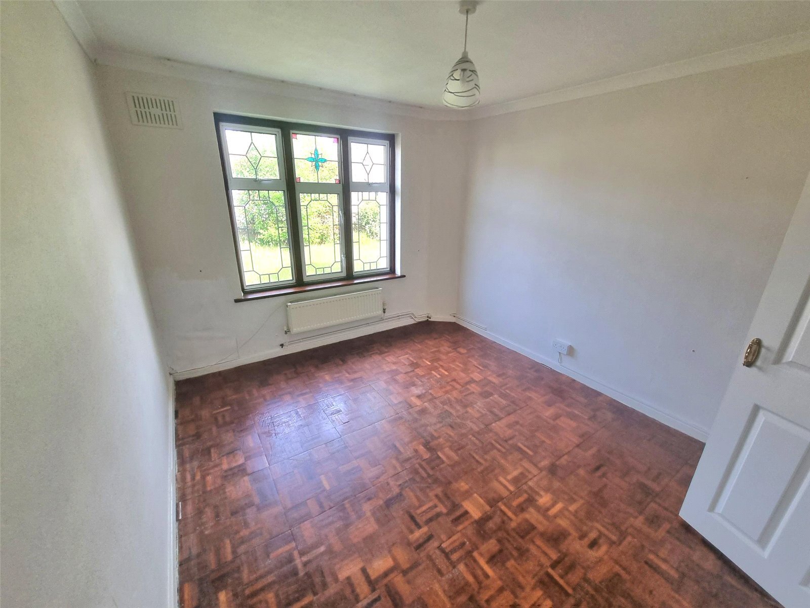 Clyde Crescent, Rayleigh, Essex, SS6 Image 8
