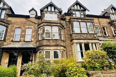 Harlow Moor Drive, HARROGATE