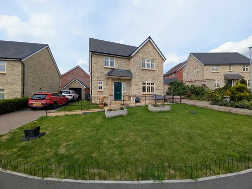 Pudding Lane, Patterdown, CHIPPENHAMphoto