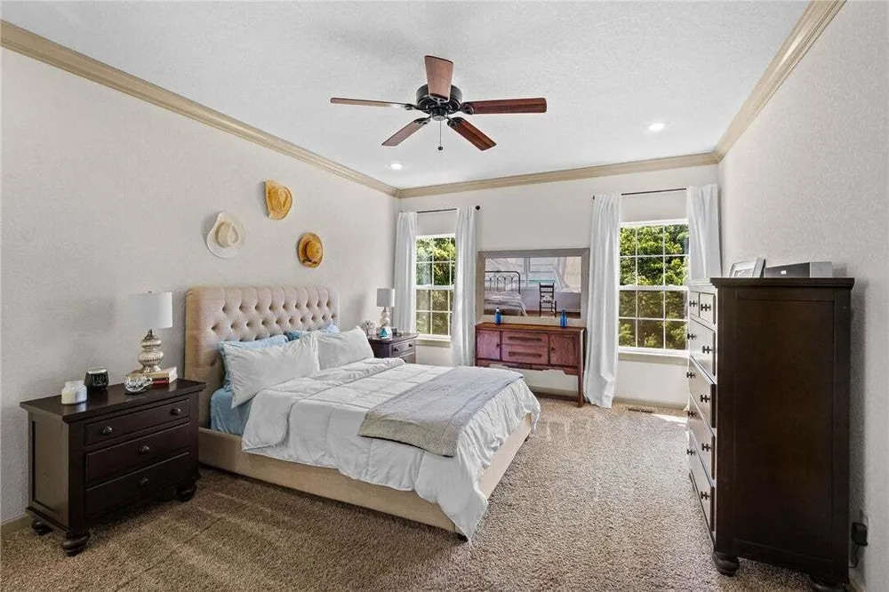25 Halifax Ln, Bella Vista, AR 72714