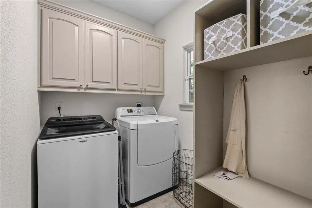 25 Halifax Ln, Bella Vista, AR 72714