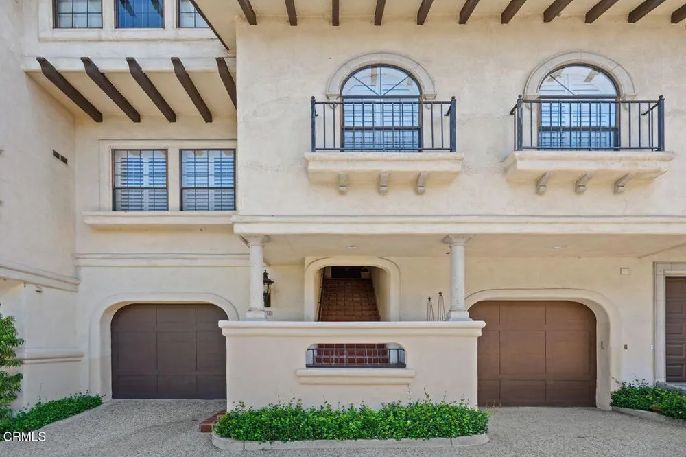 70 N Arroyo Blvd, Pasadena, CA 91105