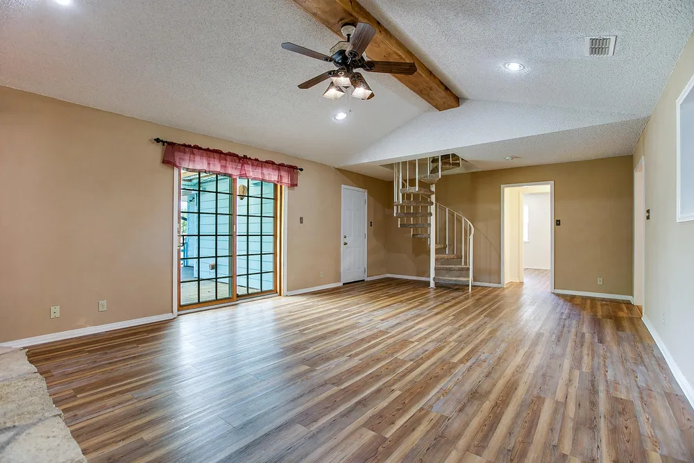 136 Edinburgh Rd, San Angelo, TX 76901