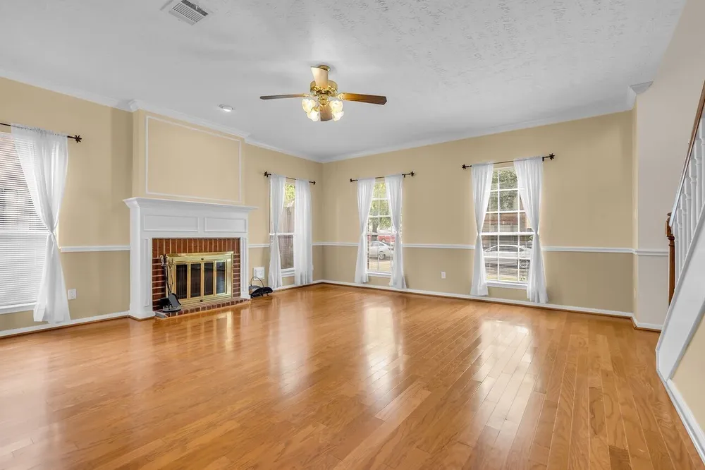 6203 Paddle Wheel Dr, Katy, TX 77449