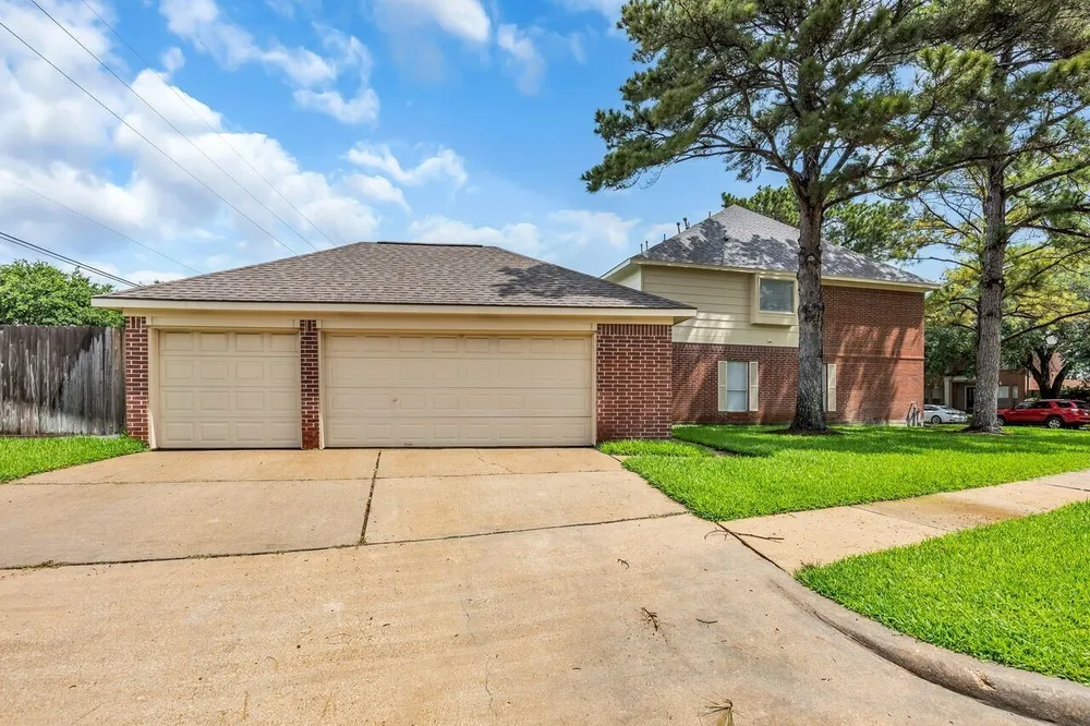 6203 Paddle Wheel Dr, Katy, TX 77449