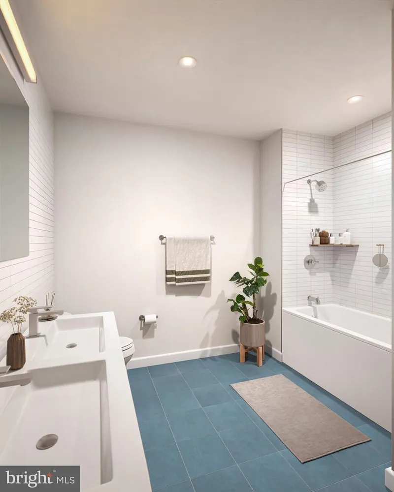 838 Tasker St, Philadelphia, PA 19148