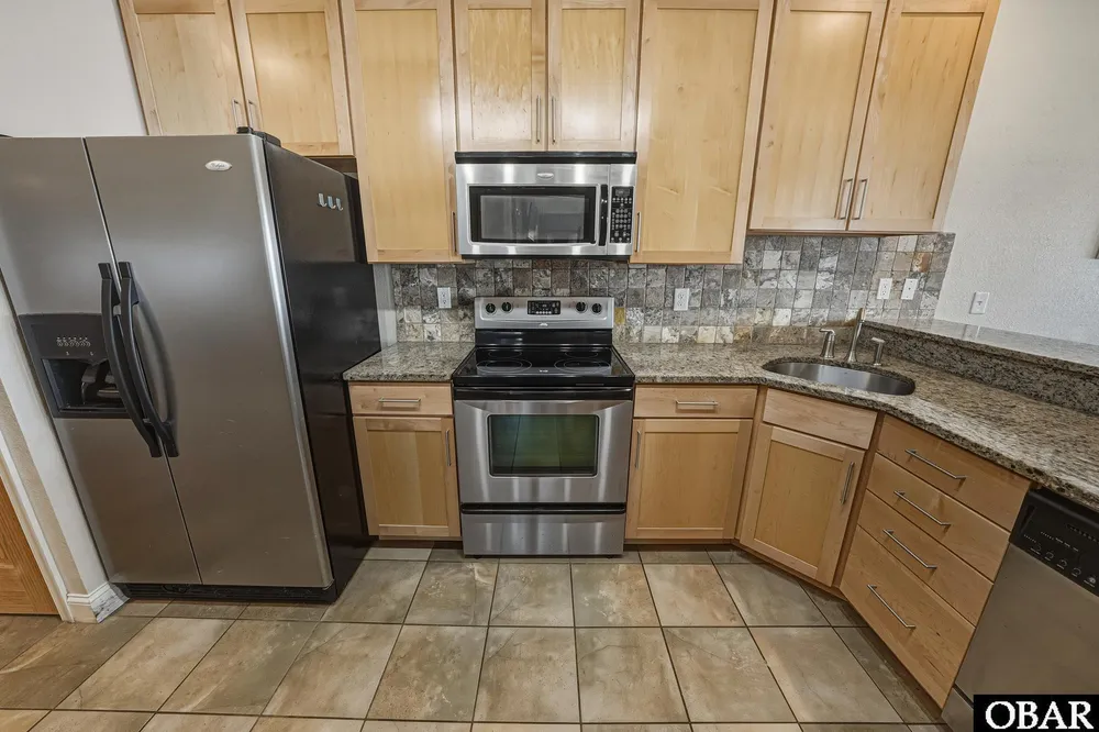 815 Virginia Dare Trail, Kill Devil Hills, NC 27948