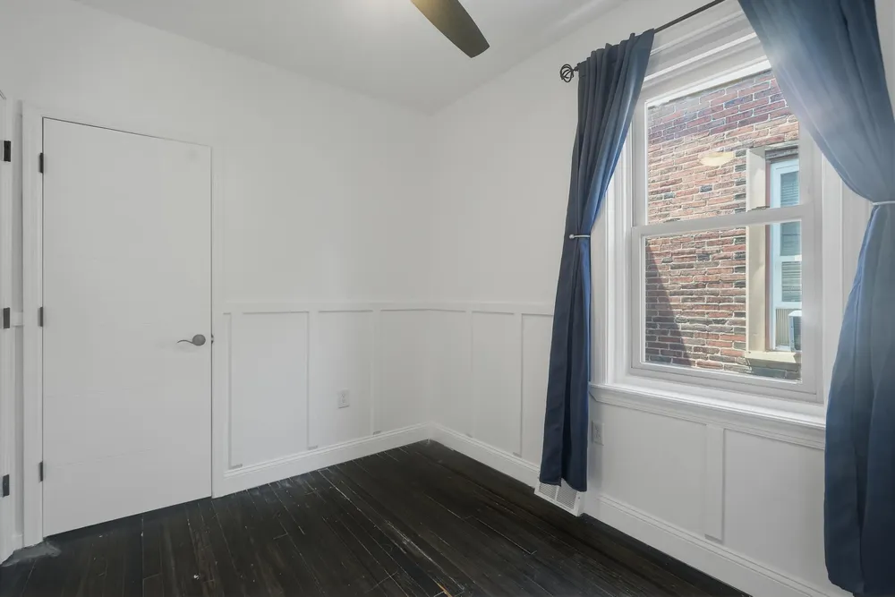 1029 S 51st St, Philadelphia, PA 19143