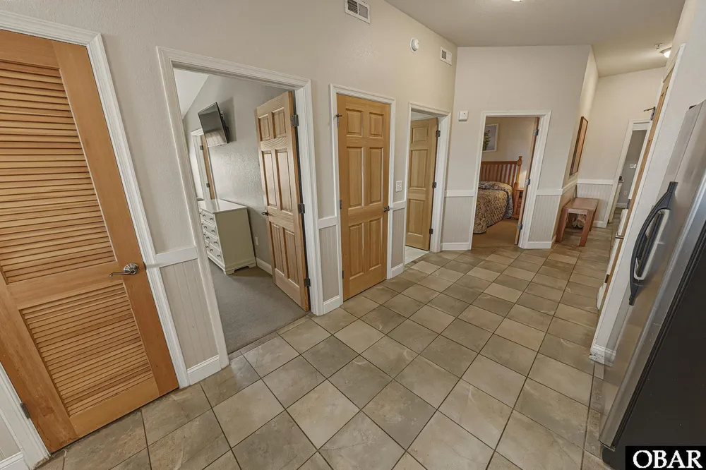 815 Virginia Dare Trail, Kill Devil Hills, NC 27948