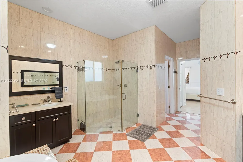 16601 SW 87th Ct, Palmetto Bay, FL 33157