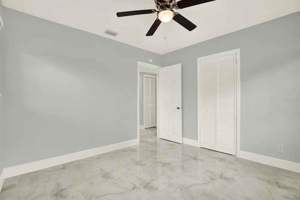 4521 Tarpon Dr, Tampa, FL 33617