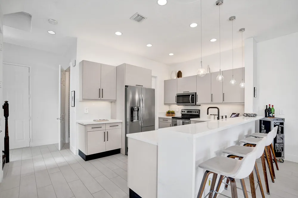 2636 NE 9th Ave, Wilton Manors, FL 33334