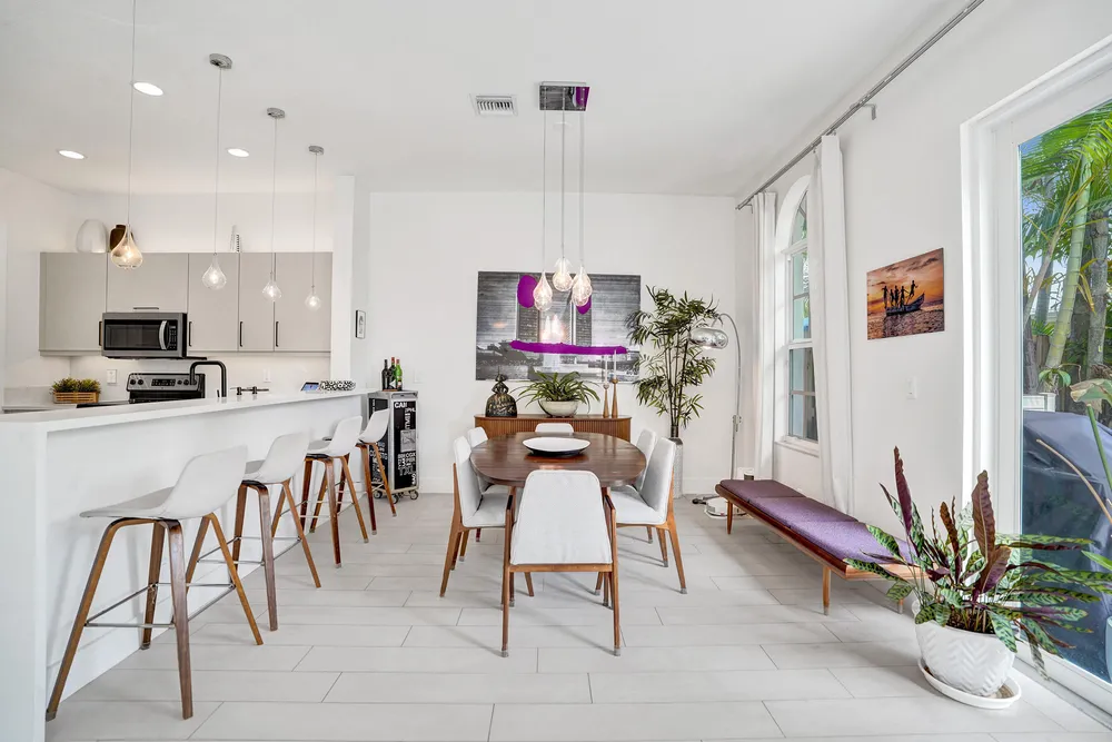 2636 NE 9th Ave, Wilton Manors, FL 33334