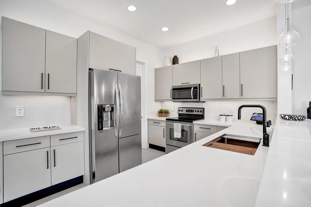 2636 NE 9th Ave, Wilton Manors, FL 33334