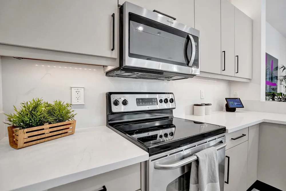 2636 NE 9th Ave, Wilton Manors, FL 33334
