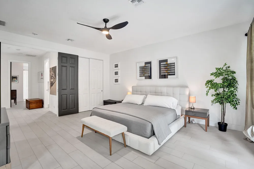 2636 NE 9th Ave, Wilton Manors, FL 33334