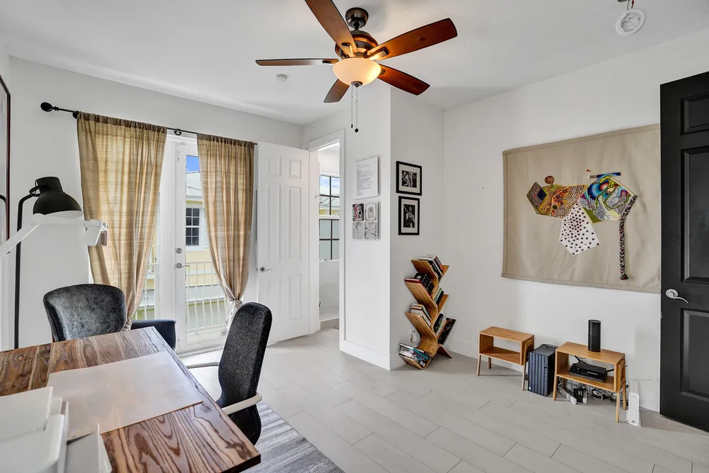 2636 NE 9th Ave, Wilton Manors, FL 33334