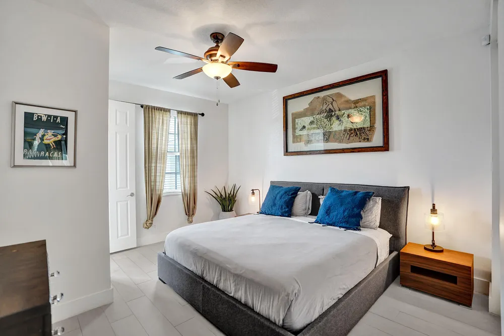 2636 NE 9th Ave, Wilton Manors, FL 33334