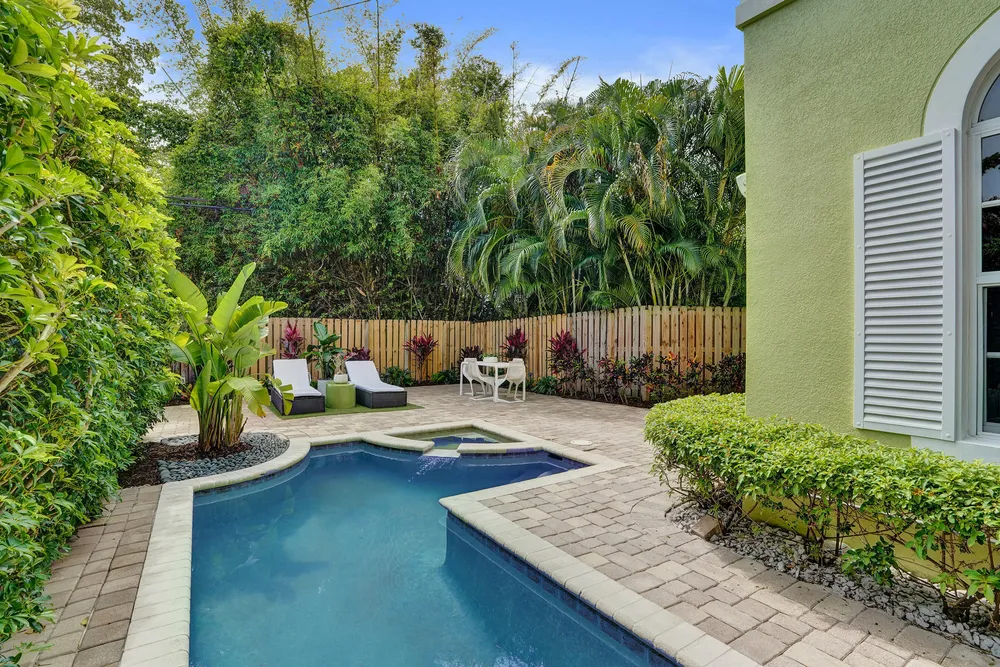 2636 NE 9th Ave, Wilton Manors, FL 33334