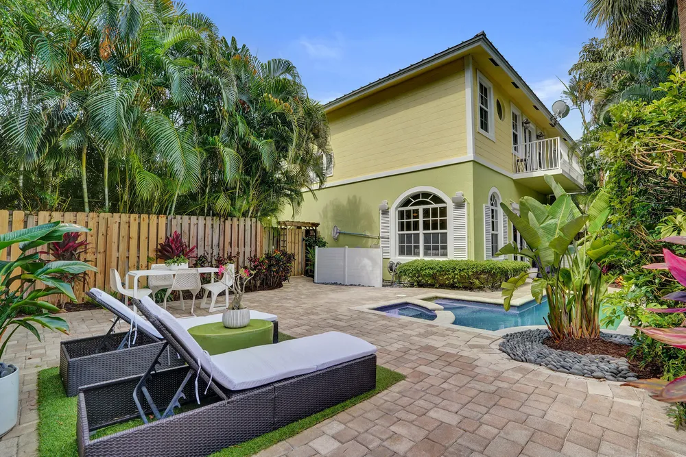 2636 NE 9th Ave, Wilton Manors, FL 33334
