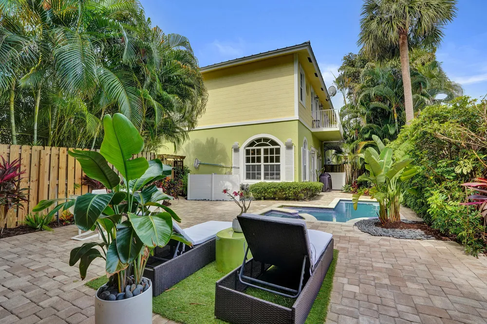 2636 NE 9th Ave, Wilton Manors, FL 33334