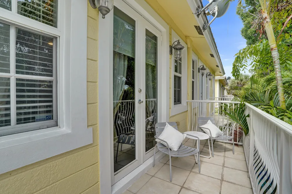 2636 NE 9th Ave, Wilton Manors, FL 33334