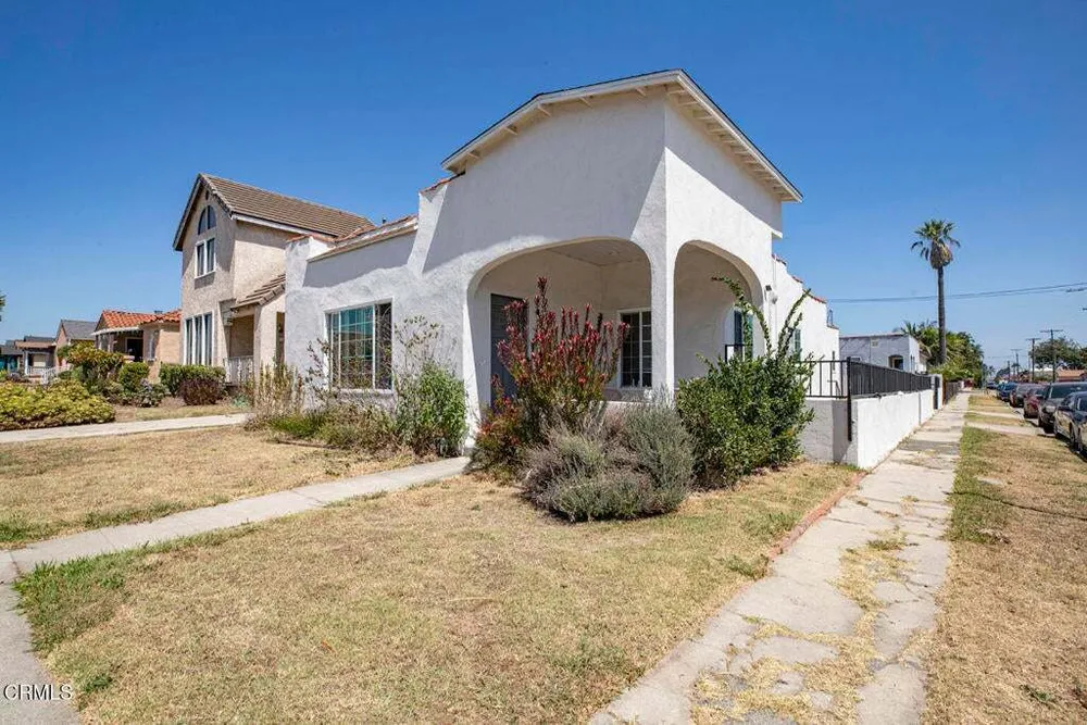 1255 W 85th St, South Los Angeles, CA 90044