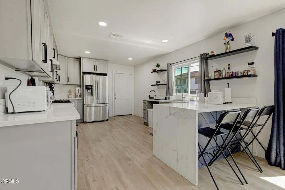 1255 W 85th St, South Los Angeles, CA 90044