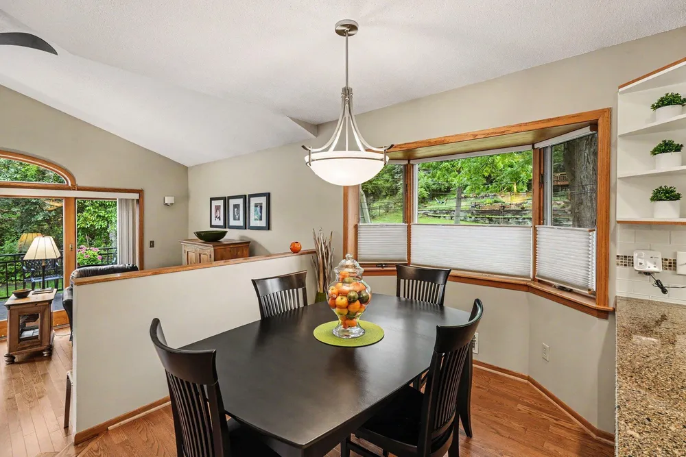 1400 4th St S, South St Paul, MN 55075