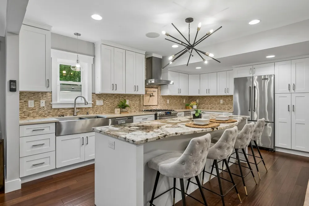 4160 Utica Ave, St Louis Park, MN 55416