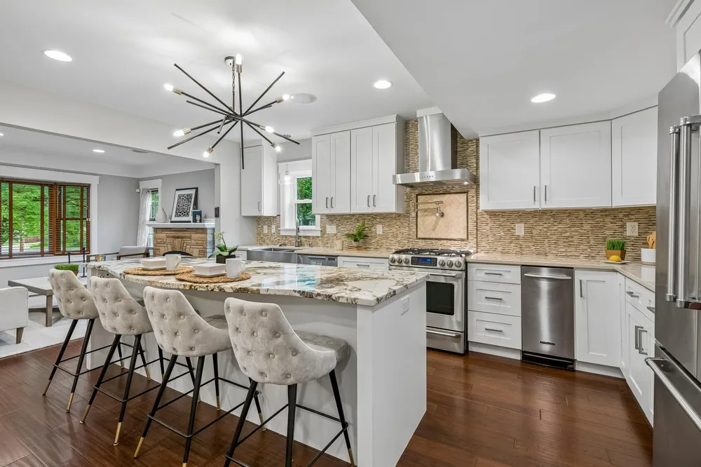 4160 Utica Ave, St Louis Park, MN 55416