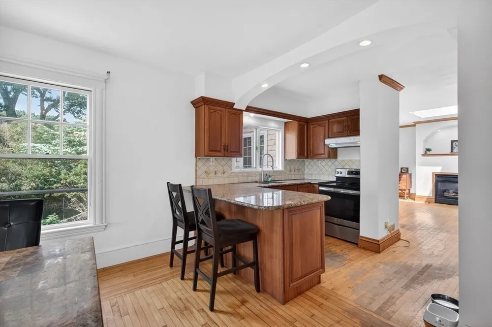 47 Millett Rd, Swampscott, MA 01907