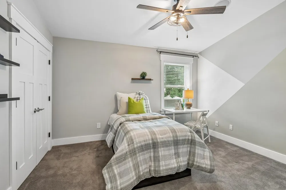 4160 Utica Ave, St Louis Park, MN 55416