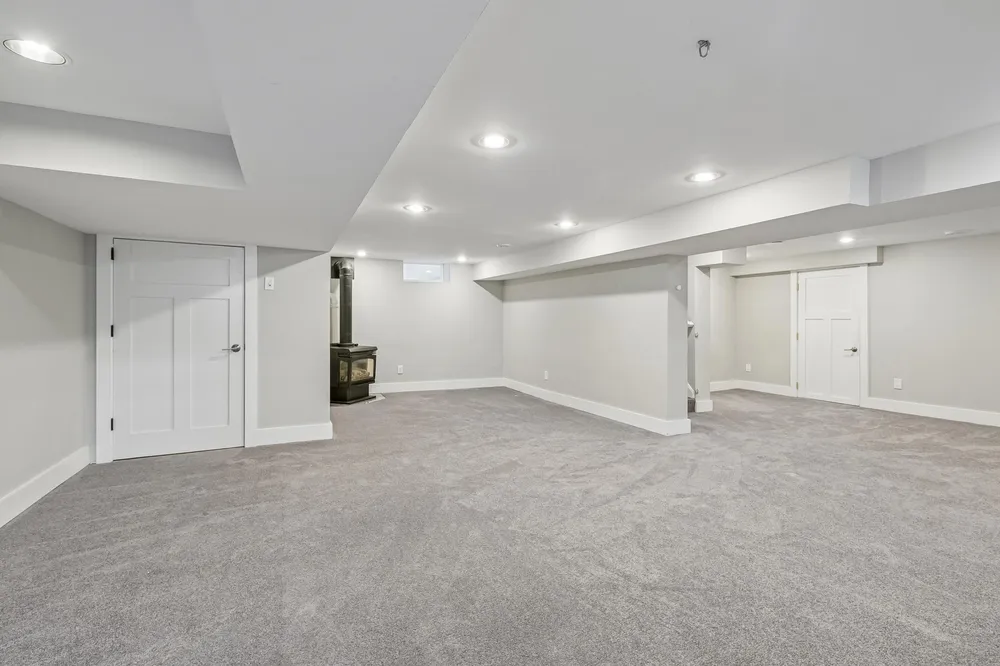 4160 Utica Ave, St Louis Park, MN 55416