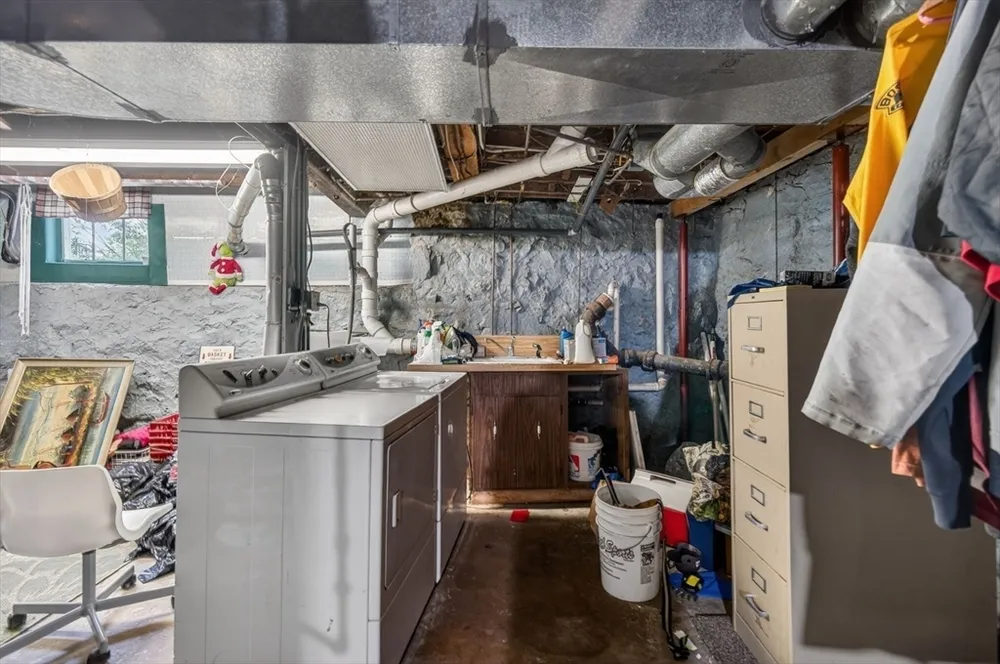47 Millett Rd, Swampscott, MA 01907