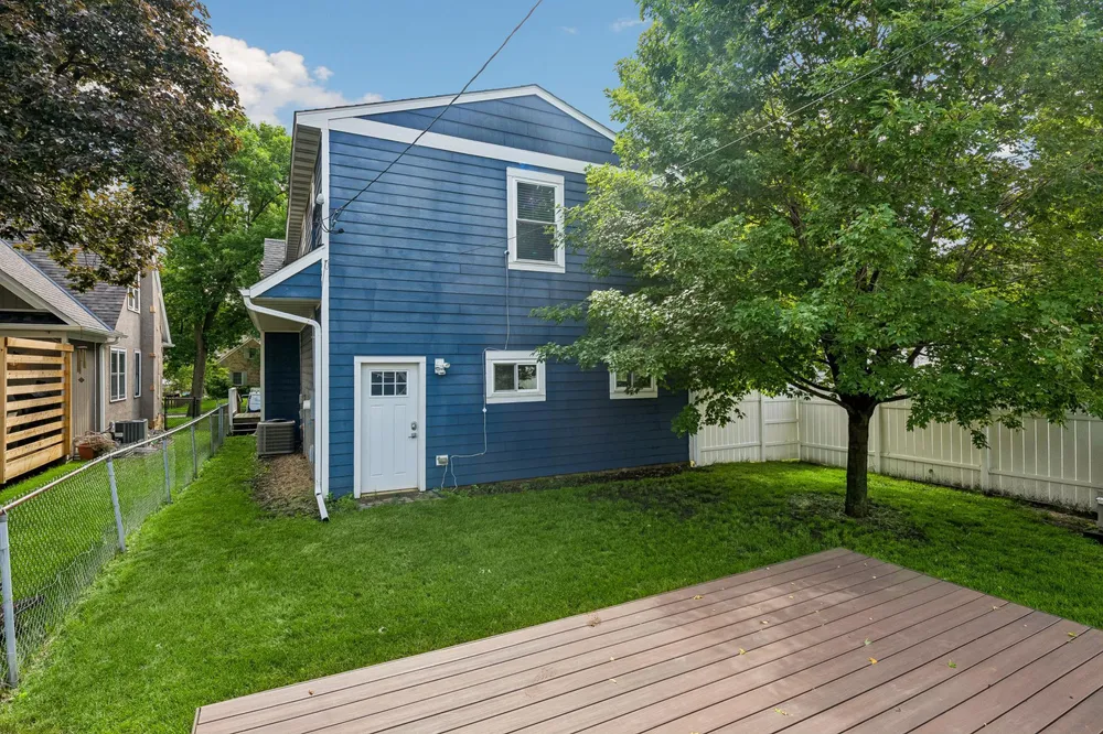 4160 Utica Ave, St Louis Park, MN 55416