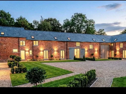 Yarnfield Lane, Stonephoto