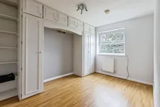 Silkstone Court, Leeds