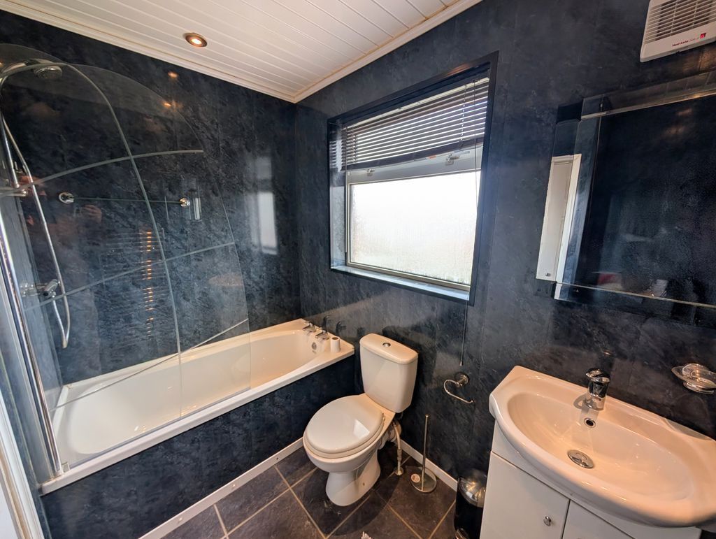 Arlon Avenue, Nuneaton Image 12
