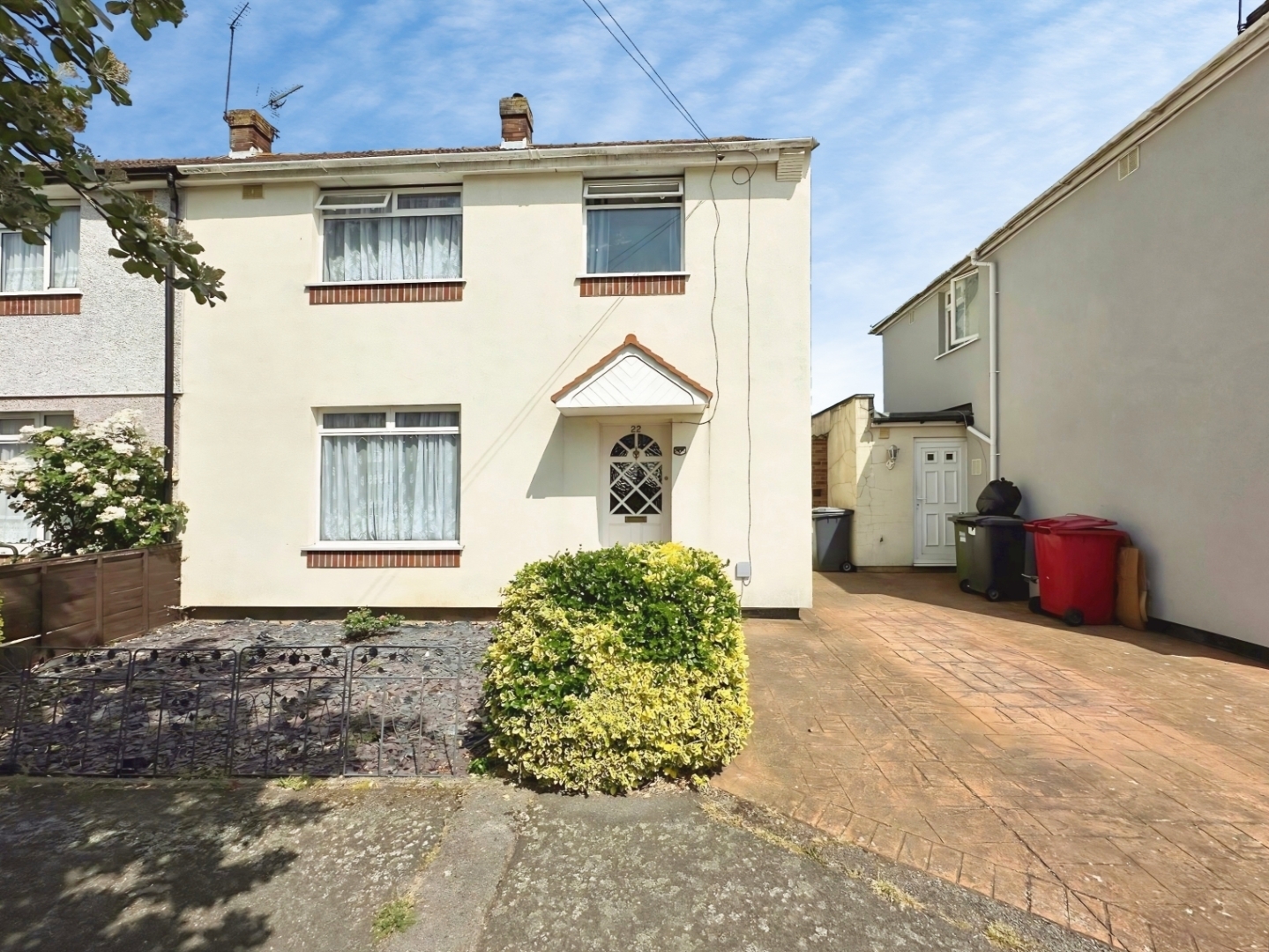 Moreton Way, Slough Image 1