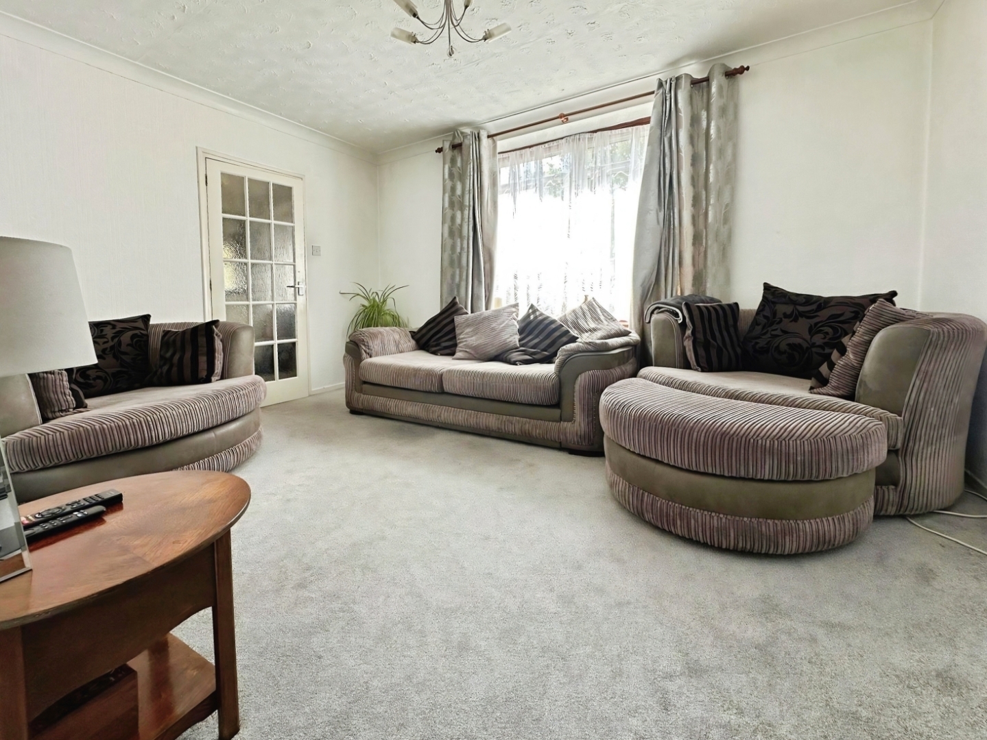 Moreton Way, Slough Image 2