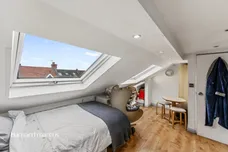 Glencairn Road, London