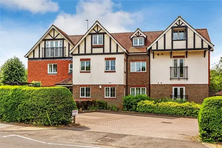 Bluehouse Lane, Oxted, RH8